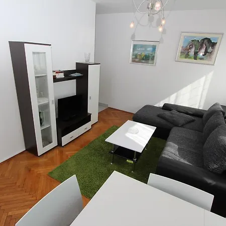 Apartment Nives