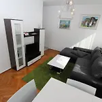 아파트 Nives