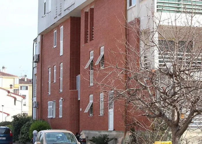 Nives Apartament