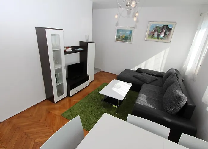 Apartament Nives